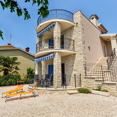 Apartment In Villa Moletto Seaside & Relax - 4 Guests Lovrečica 외부 사진
