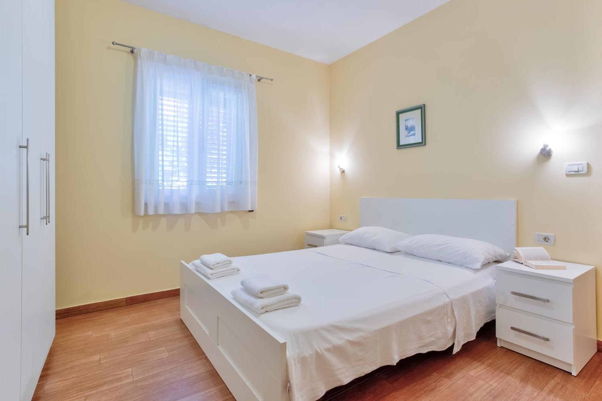 Apartment In Villa Moletto Seaside & Relax - 4 Guests Lovrečica 외부 사진
