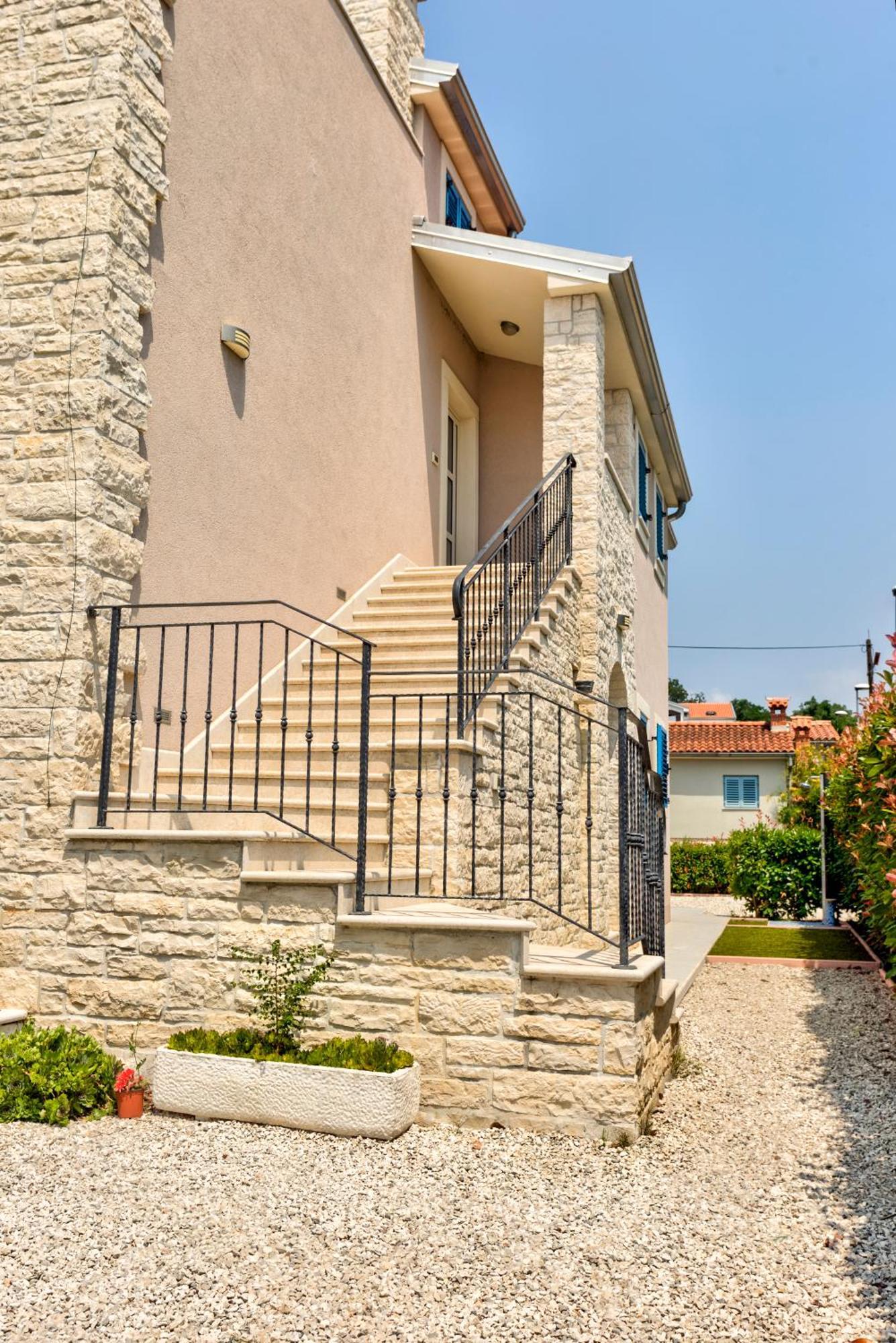 Apartment In Villa Moletto Seaside & Relax - 4 Guests Lovrečica 외부 사진